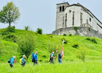Cammino delle pievi, la pioggia non ferma i pellegrini