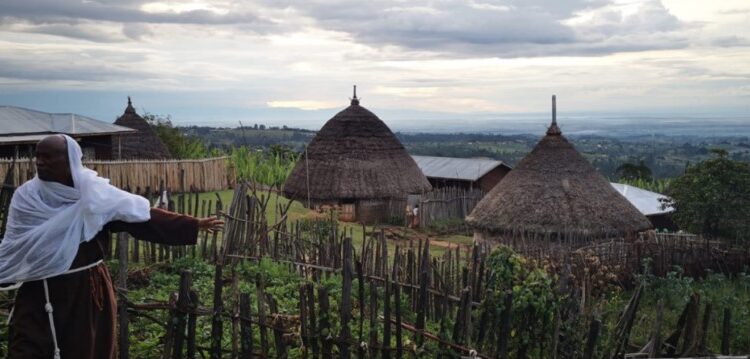 I Vescovi di Emdibir a San Pio X. Incontro aperto a tutti