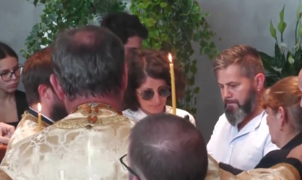 «Signore, portale con te in paradiso». Il commosso commiato a Patrizia e Bianca