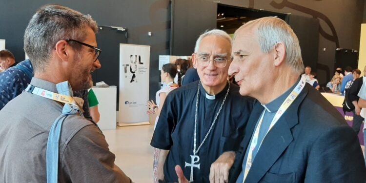 Settimane sociali, il saluto dell’arcivescovo Lamba. Tra incontri e lavori di gruppo