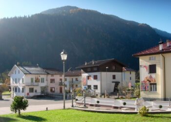 Cercivento culla di preghiera e speranza. Sabato 20 Convegno e nuova mostra di icone