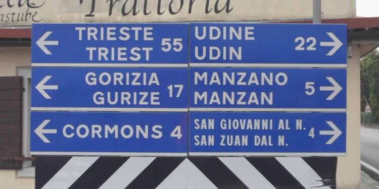 Bilinguismo visivo italiano-friulano assicurato nell’83% dei Comuni