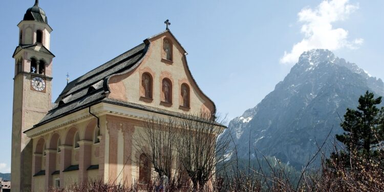 Montagna, ossigeno per lo spirito. Le parole di un parroco