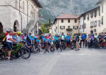 Che bello pedalare insieme con la “Leggendaria nella notte delle stelle cadenti”
