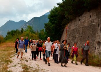 Gemona-Moggio. In cammino fino all’alba sui passi di Santa Chiara