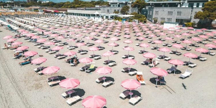 Grado. La “Spiaggia rosa” aiuta la ricerca contro il cancro