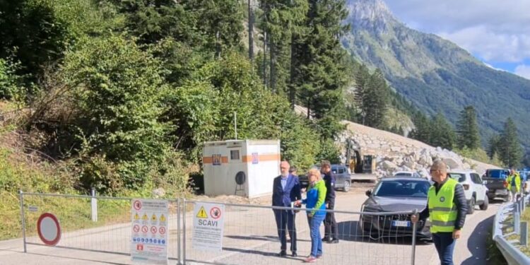 Riaperta la “regionale” 465 di Forcella Lavardet