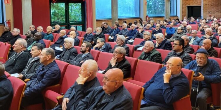 Preti e diaconi convocati a Castellerio. Informazioni sul Giubileo e sul nuovo Proprio diocesano