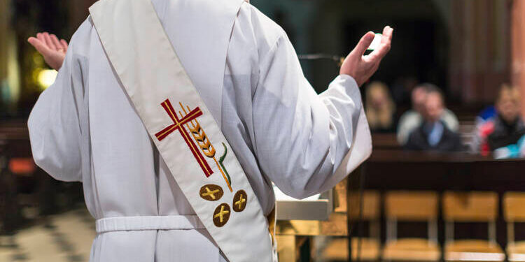 In Diocesi a Udine sono 31 i diaconi, diventeranno 36 entro gennaio 2026. Ecco chi sono e cosa fanno