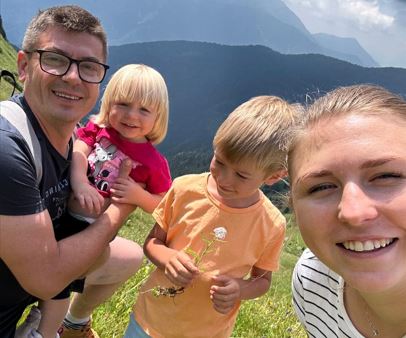 Da Roma a Comeglians. «Che bella la vita in montagna»