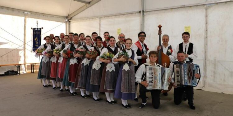 Balarins de Riviere, una mostra apre il 60° anniversario di fondazione