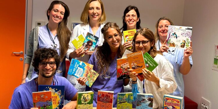 Latisana, libri in dono ai bambini della Pediatria