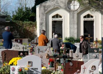 La Chiesa guarda alla santità. Anche in Friuli si celebrano Ognissanti e si commemorano i defunti