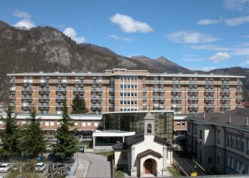 “Giù le mani dalla Chirurgia mammaria di Tolmezzo”