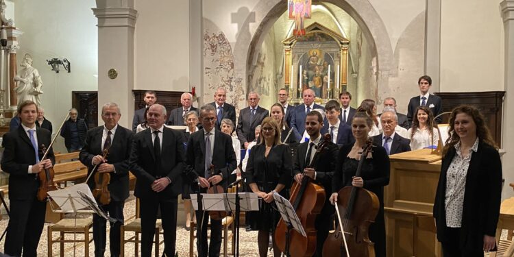 Basiliano, concerto e benedizione dell’organo restaurato e della cantoria