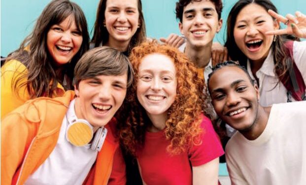 Giovani, urgente bisogno di esprimersi e di misurarsi con gli adulti