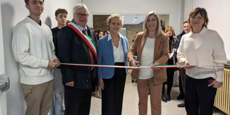 Liceo Marinelli antisismco. Inaugurata la ristrutturazione da 5,7 milioni