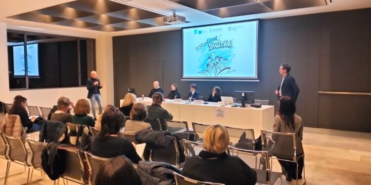 Competenze digitali alle elementari. Presentato il nuovo progetto dell’associazione MEC