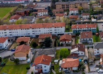 Casa, compravendite e prezzi in aumento