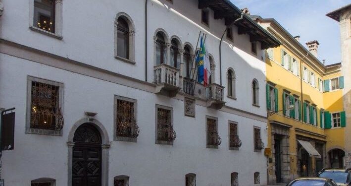 Udin. Si presente il Strolic furlan pal 2025