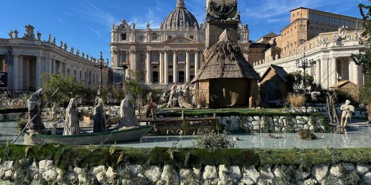 Vaticano. In piazza San Pietro gli occhi del mondo sul Presepe di Grado