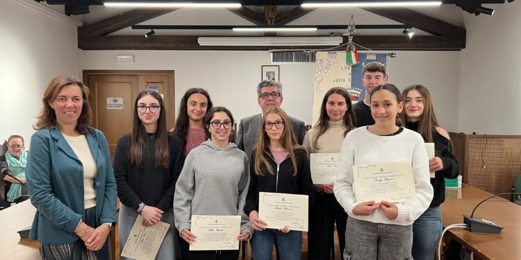 Pavia di Udine. Premio a 10 studenti brillanti