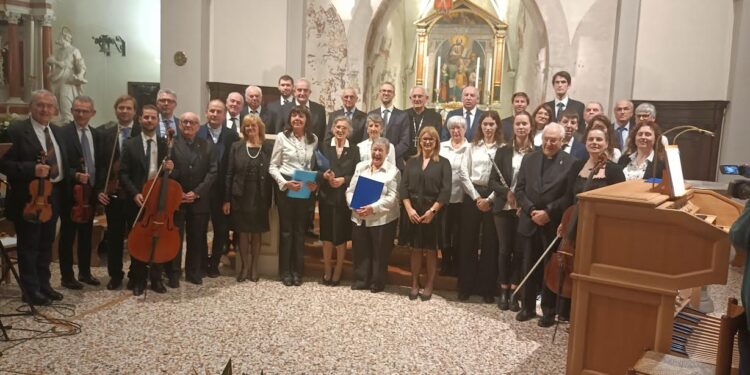 Basiliano. A nuovo l’organo benedetto da mons. Lamba