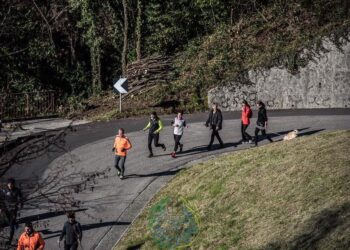 Tarcento. Il 5 gennaio tutti in marcia con “A tôr par pignarûi”