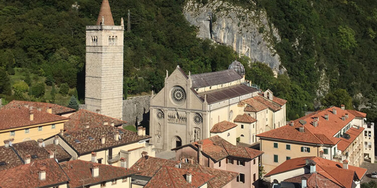 Gemona. Visita guidata alla scoperta delle preziose collezioni presepiali