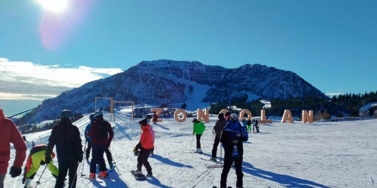 Sci, parte la stagione. Positive le prevendite di skipass