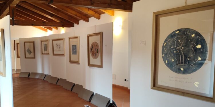 Mortegliano, Alberto Pinzani espone “Persi nella rete”. Riflessioni tra arte e digitale