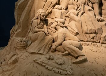 Lignano. Il Presepe di sabbia “Pane nostrum cotidianum” si inaugura il 7 dicembre