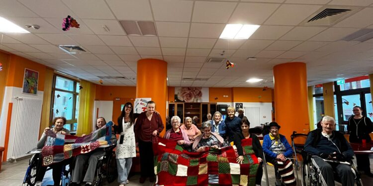 Palmanova. Dagli ospiti della casa di riposo Desio coperte per i bisognosi