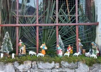 Pozzo. Via San Rocco si accende di Natività fino all’Epifania