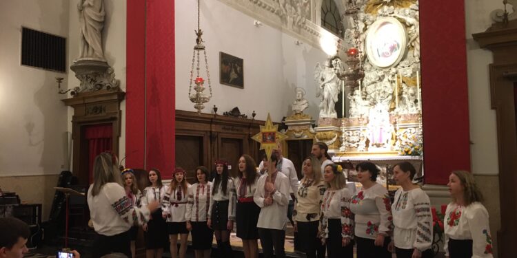 Nove lingue per cantare il Natale a Udine. Le Chiese cristiane della città unite