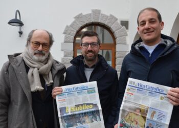 Giovanni Lesa vicedirettore di Vita Cattolica. Affianca don Daniele Antonello