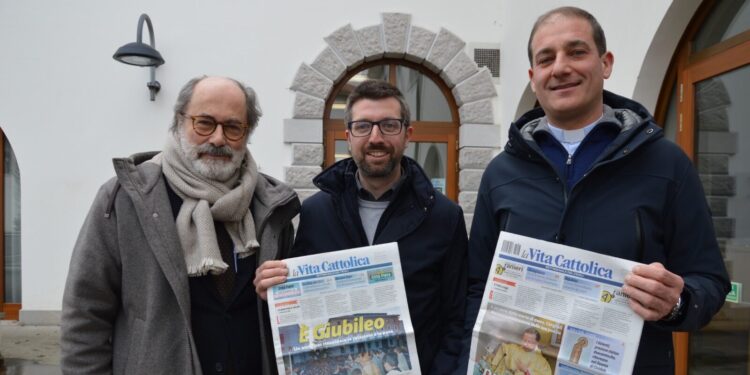Giovanni Lesa vicedirettore di Vita Cattolica. Affianca don Daniele Antonello