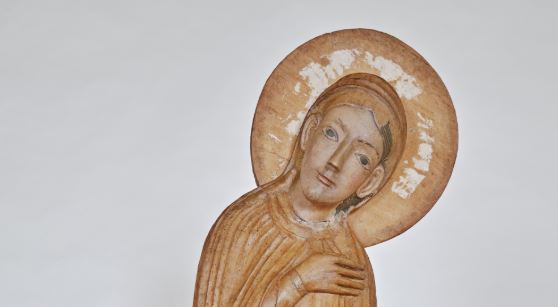 A Cividale i dolenti tornano accanto al “loro” crocifisso