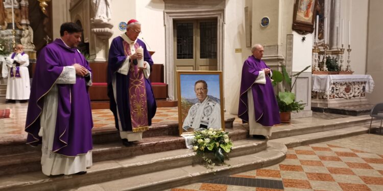 Tarcento. In memoria di don Duilio, Duomo e “Margherita” gremiti