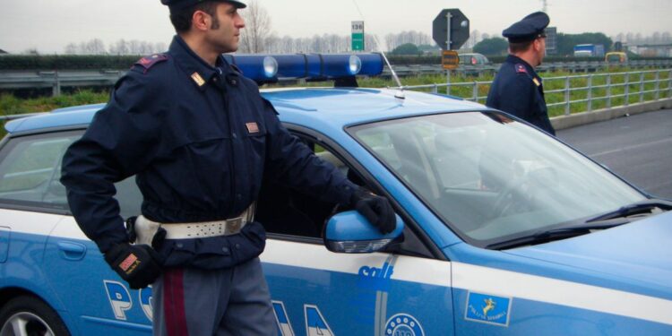Nel 2024 la Polizia stradale ha ritirato 952 patenti. 208 automobilisti sanzionati per guida in stato di ebbrezza
