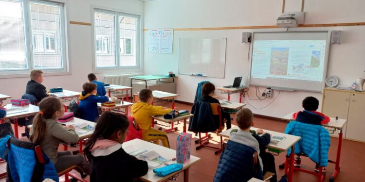 La polemica sui programmi. Scuola della “regola” o della formazione integrale?