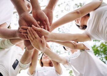 Terzo settore: 165 mila “sentinelle scomode”. Il Manifesto del Volontariato