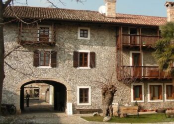 Coderno. I Presepi dedicati a “Sam” aiutano il Cro e “La Pannocchia”