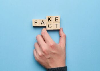 Stop al “fact-checking”. Online crescerà la disinformazione