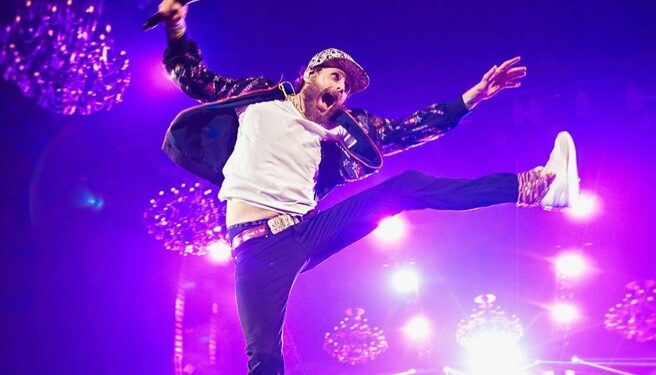 Jovanotti ai Laghi di Fusine con un concerto solo per ciclisti