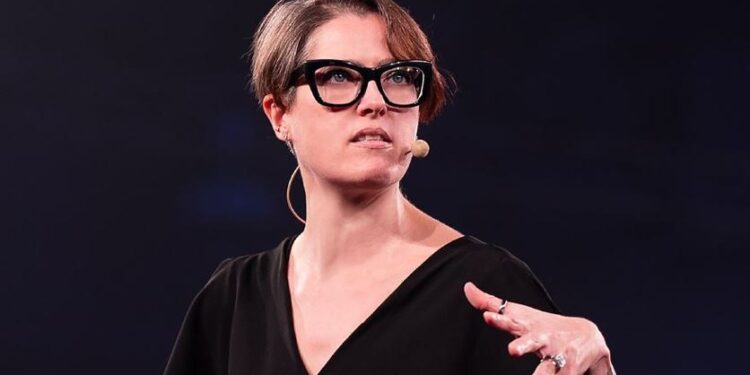 Latisana. “Parole che contano”, appuntamento con la sociolinguista Vera Gheno