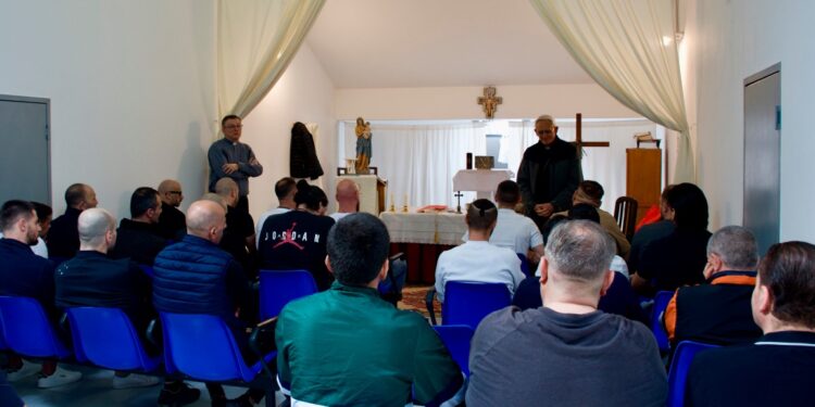 Giubileo, l’Arcivescovo incontra le persone detenute. Tre catechesi a Tolmezzo e Udine