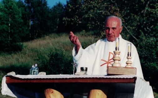 La comunità di Artegna ricorda mons. Lavaroni a 25 anni dalla morte