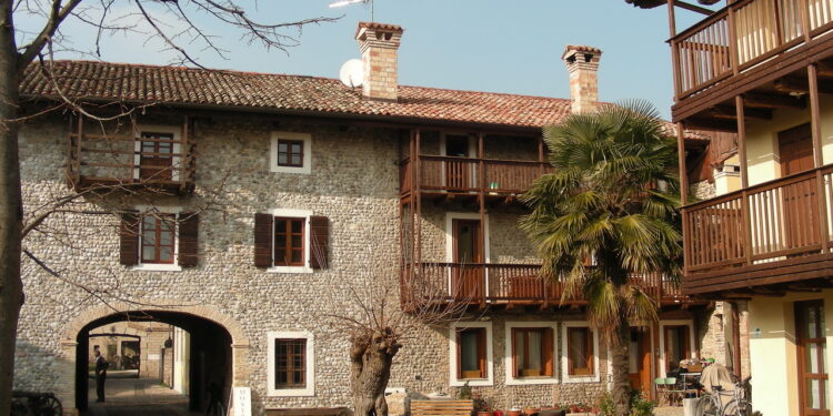 Coderno. Corso di formazione con tre incontri su Turoldo e le sue amicizie