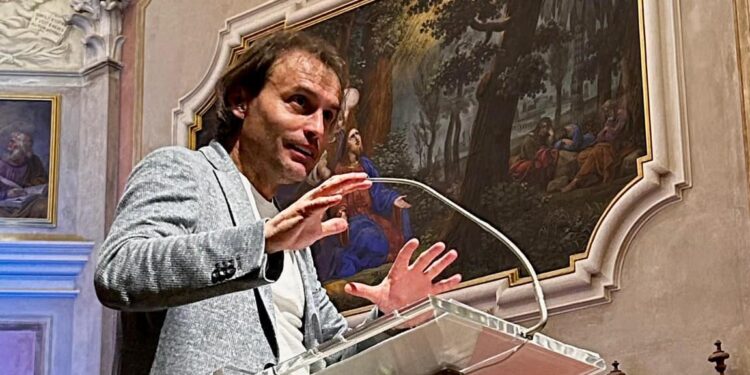 Speranza oltre il male commesso. Don Marco Pozza: «Dio ha posto in tutti una particella di bene»